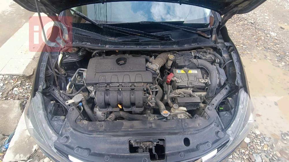 نيسان سنترا